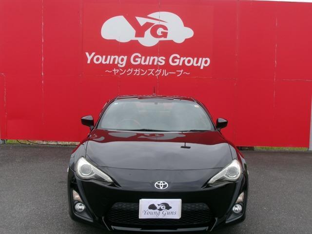 Main car image