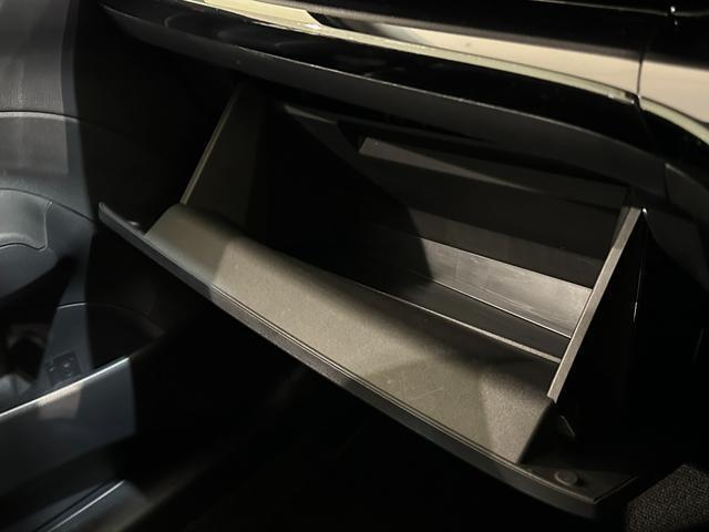 トヨタ アクア X 2023 sat-0068130-10