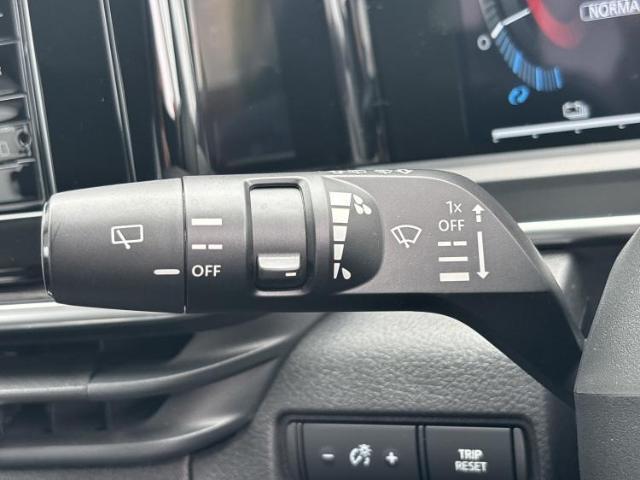 ニッサン オーラ G90シュウネンキネンシャ 2025 sat-0065614-15