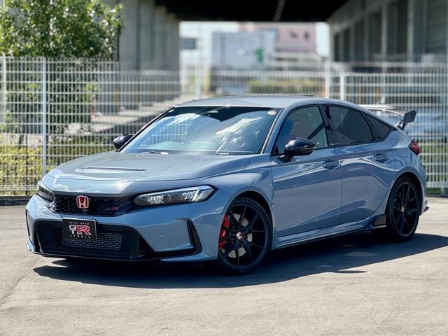 Main car image