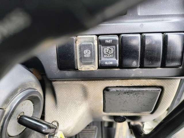 イスズ エルフ トラック All-low-floor 3-ton dump truck 2012 sat-0067561-15