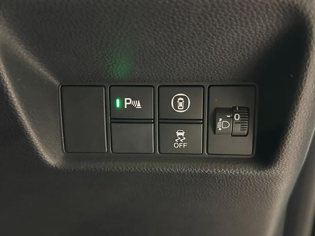 ホンダ フィット E:HEVベーシック 2022 sat-0068026-9
