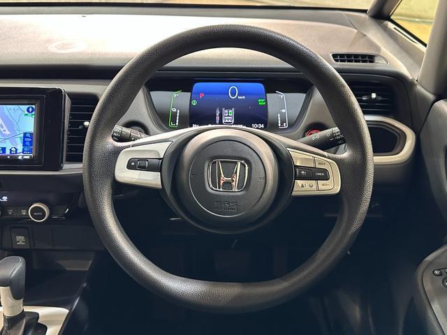 ホンダ フィット E:HEVベーシック 2022 sat-0068026-7