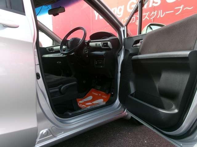 ホンダ フリード 1.5 X Wheelchair-accessible vehicle, 2-row seating type 2015 sat-0068212-10