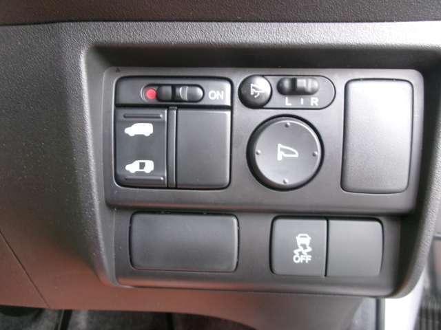 ホンダ フリード 1.5 X Wheelchair-accessible vehicle, 2-row seating type 2015 sat-0068212-13