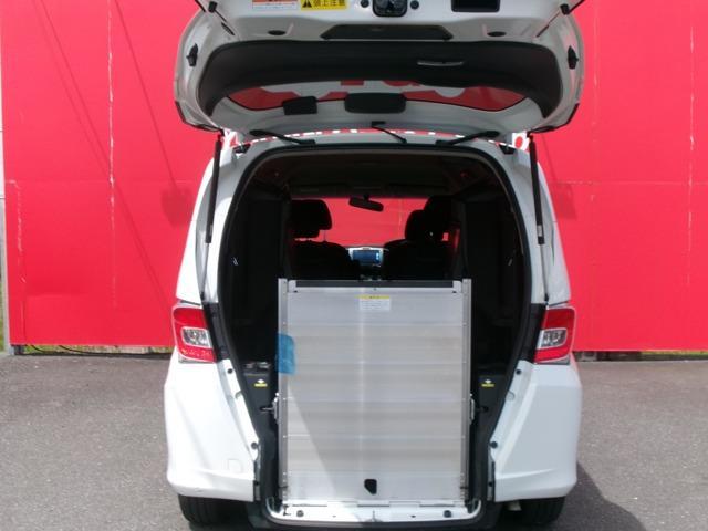 Main car image
