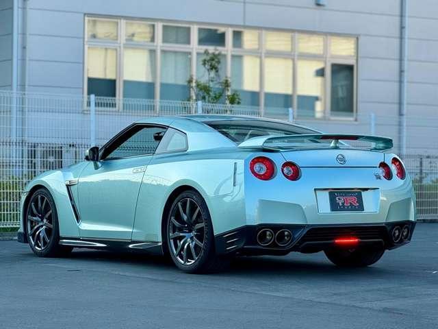 ニッサン GT-R 4WD 2011 sat-0068180-9