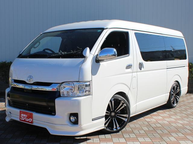 Main car image