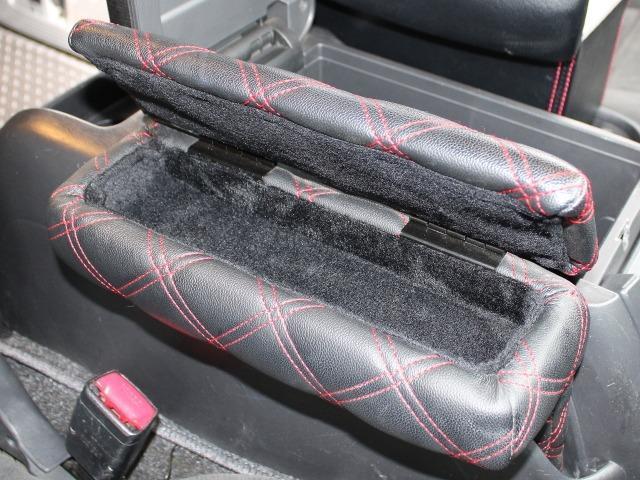 トヨタ ハイエース ワゴン Grand Cabin 2011 sat-0067760-11