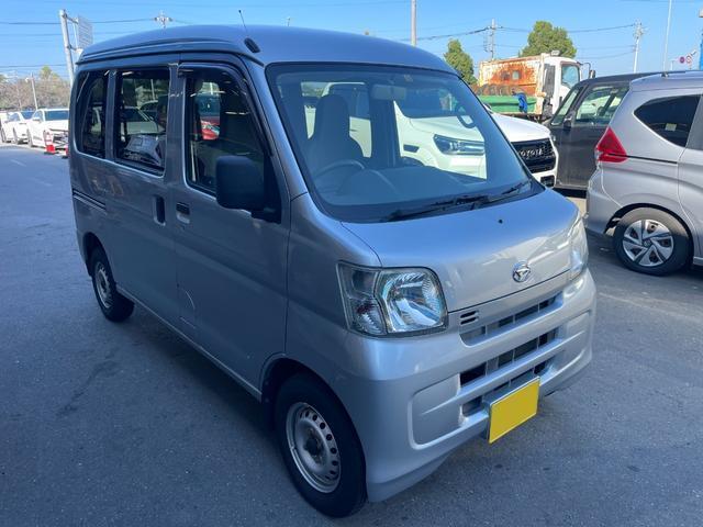 Main car image