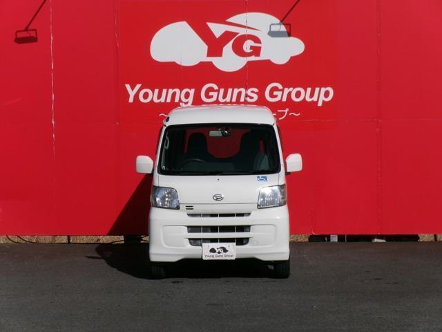 Main car image