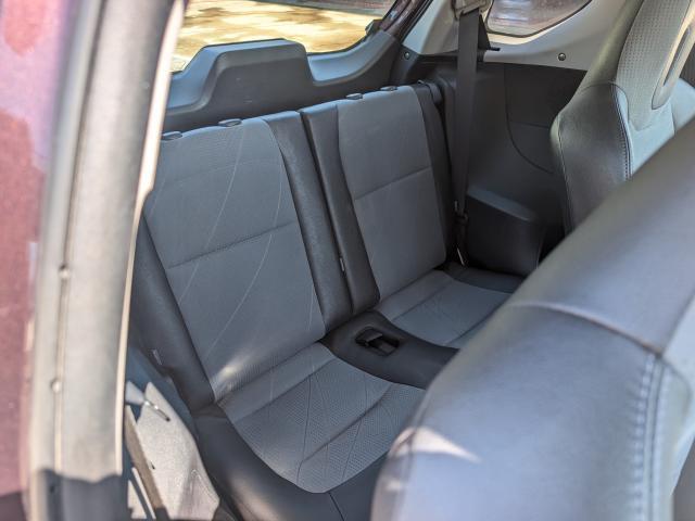 トヨタ IQ 130G MTレザーパッケージ 6MT 2015 sat-0061267-6