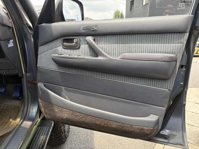 トヨタ ランドクルーザー 80 4.2 VX パートタイム4WD ディーゼルターボ 1990 sat-0066925-9