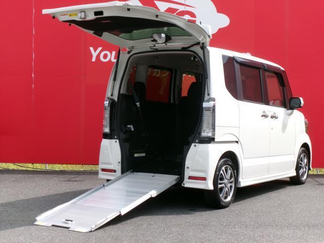 Main car image