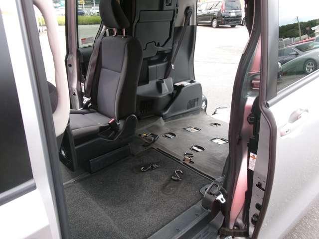 トヨタ ノア 2.0 X Welcab Slope Type I Wheelchair Accessible Vehicle (2-wheelchair capacity) 2020 sat-0068199-12