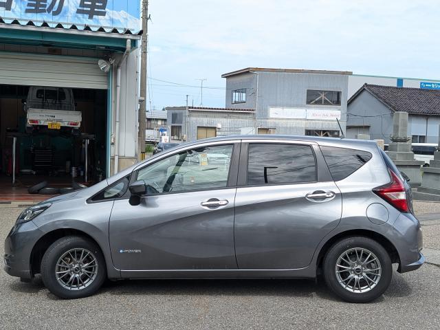 ニッサン ノート ｅ−パワー Ｘ Ｖセレクションアラウンドビュー 2020 sat-0061274-11