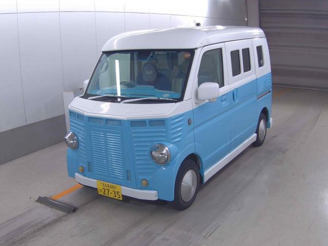 Main car image