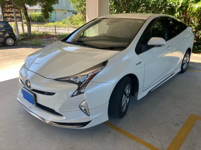 Main car image