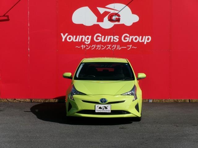 Main car image