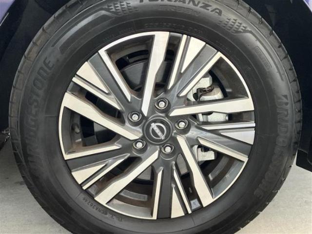 ニッサン セレナ E-PowerLuxion 2024 sat-0066658-17