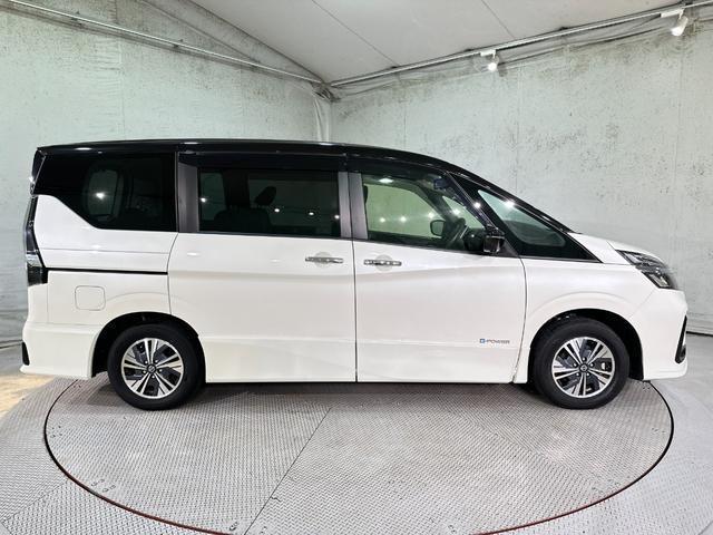 ニッサン セレナ E−パワー ハイウェイスターV 2022 sat-0068164-13