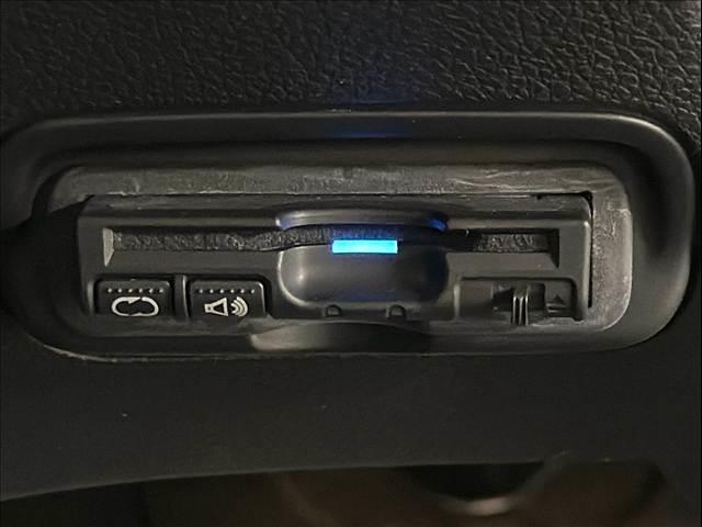 ホンダ ヴェゼル HYBRID X 2014 sat-0067436-9
