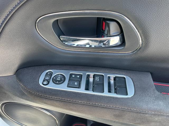 ホンダ ヴェゼル Hybrid RS Honda Sensing 2017 sat-0067783-10