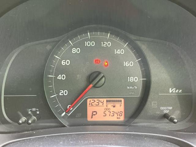 トヨタ ヴィッツ 4WD_F 2011 sat-0065782-9