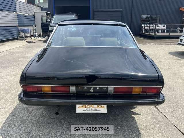 Isuzu 117 COUPE 1980-05 8070860-4