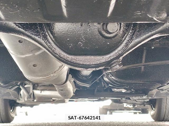 Isuzu 117 COUPE 1979-04 8408269-17