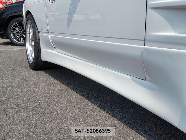 Nissan 180SX 1994-11 5858747-10