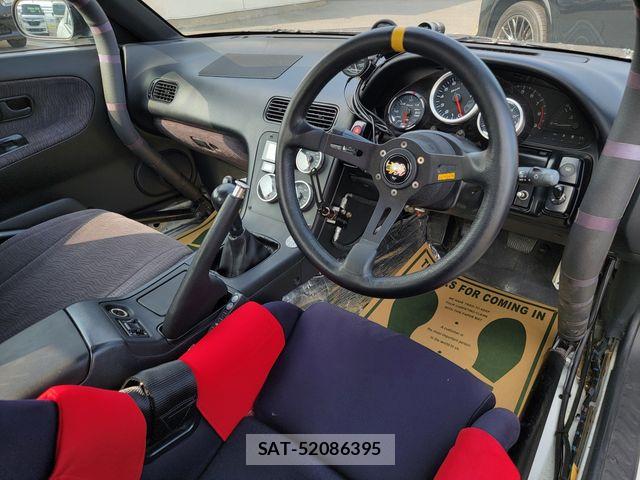 Nissan 180SX 1994-11 5858747-16