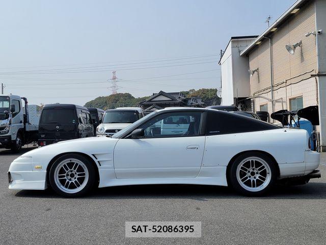 Nissan 180SX 1994-11 5858747-5