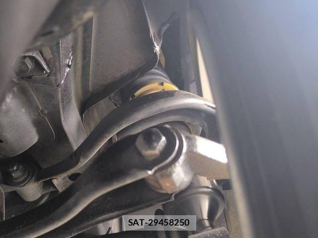 Nissan 180SX 1996-11 8522040-15