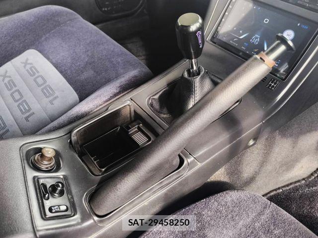 Nissan 180SX 1996-11 8522040-27