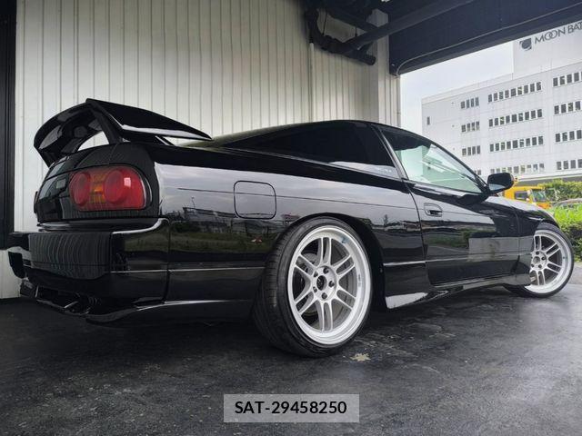 Nissan 180SX 1996-11 8522040-2