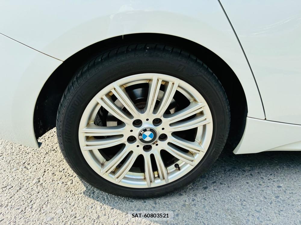 Bmw 1 SERIES 2013-08 8120453-27
