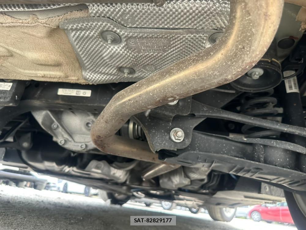 Bmw 1 SERIES 2015-06 7381566-33