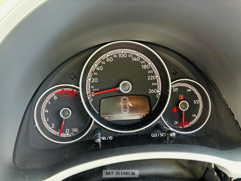 VolksWagen THE BEETLE 2019-05 7137268-11