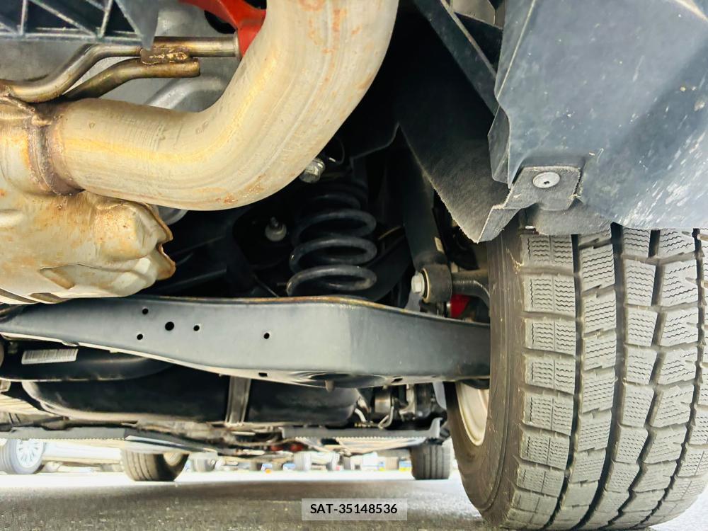 VolksWagen THE BEETLE 2019-05 7137268-30