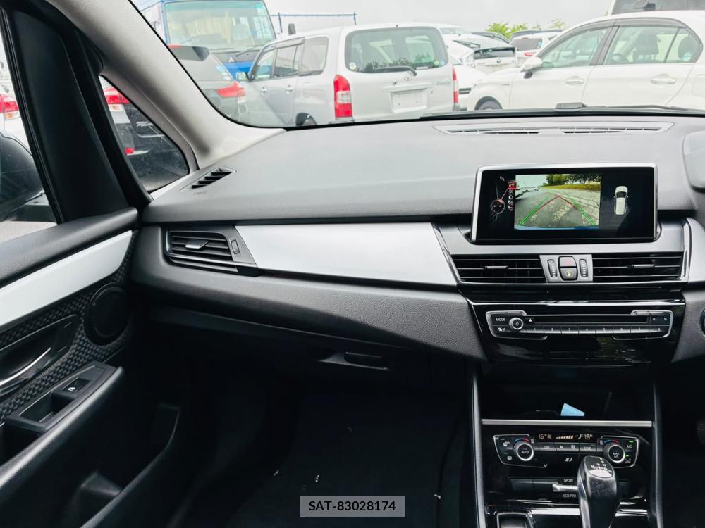 Bmw 2 SERIES 2016-03 7383194-16