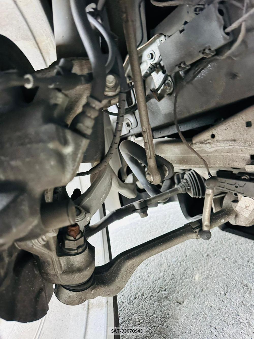 Bmw 3 SERIES 2010-03 7402672-31