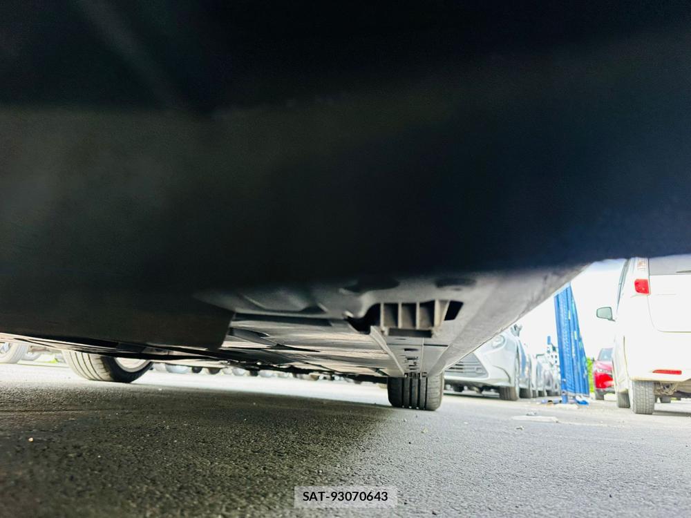 Bmw 3 SERIES 2010-03 7402672-34