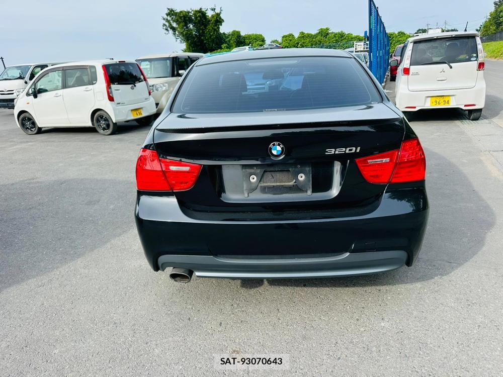 Bmw 3 SERIES 2010-03 7402672-3