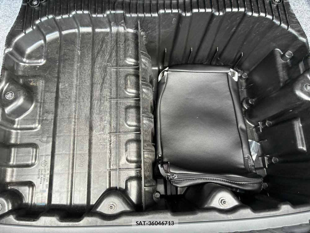 Bmw 3 SERIES 2011 7266919-25