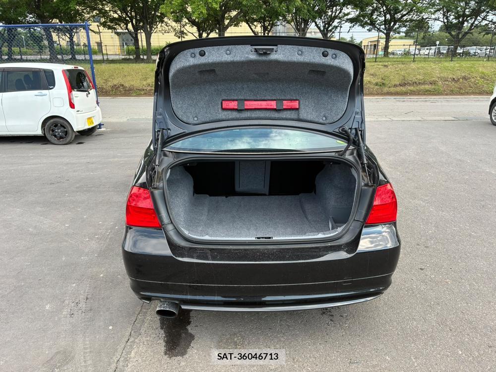 Bmw 3 SERIES 2011 7266919-26