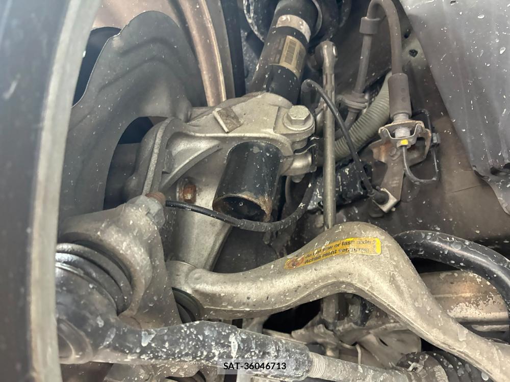 Bmw 3 SERIES 2011 7266919-32