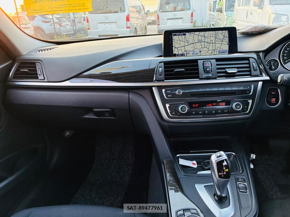 Bmw 3 SERIES 2013-12 7683583-16
