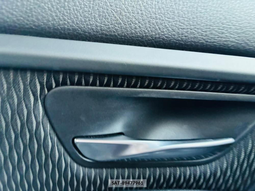 Bmw 3 SERIES 2013-12 7683583-21