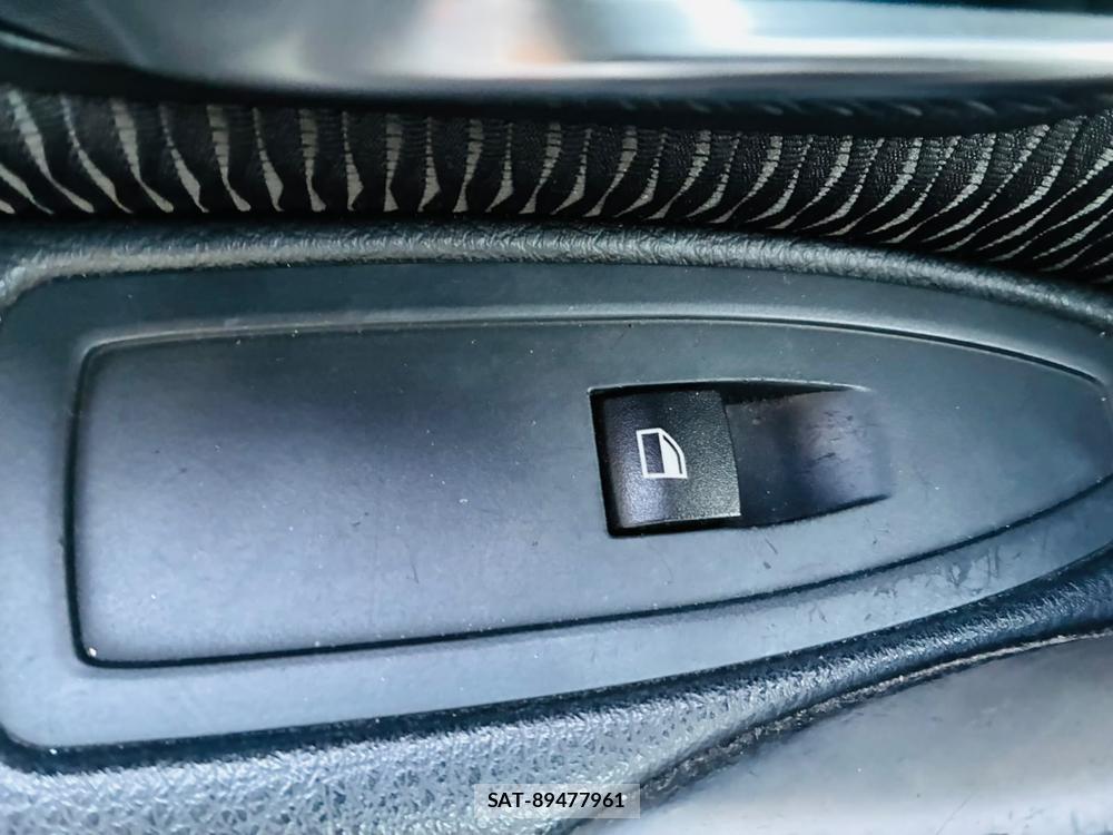 Bmw 3 SERIES 2013-12 7683583-22